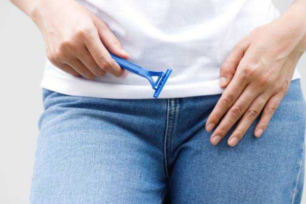 Comment prévenir l'apparition de boutons sur le pubis
